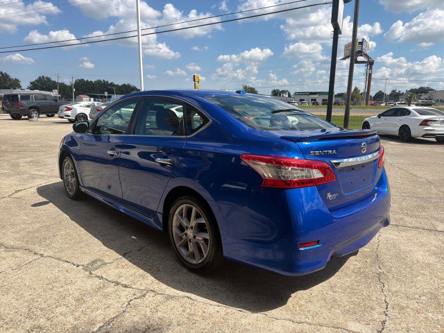 Used 2015 Nissan Sentra SR w/ Navigation Package FWD image 6