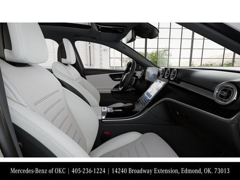 New 2026 Mercedes-Benz C 300 4MATIC Sedan image 4