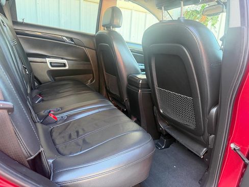 Used 2014 Chevrolet Captiva Sport LT w/ Convenience Package image 21