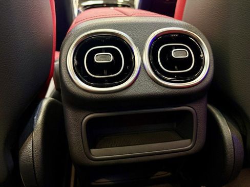 New 2026 Mercedes-Benz GLC 300 image 14