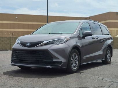 Used 2021 Toyota Sienna LE