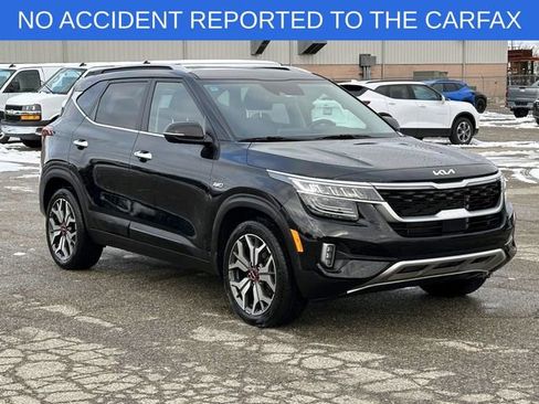 Used 2022 Kia Seltos SX w/ Sunroof Package image 6