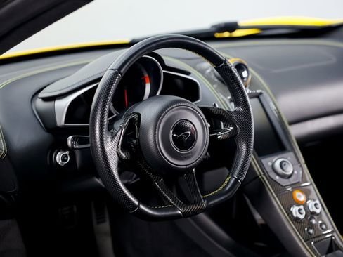 Used 2015 McLaren 650S Coupe image 21