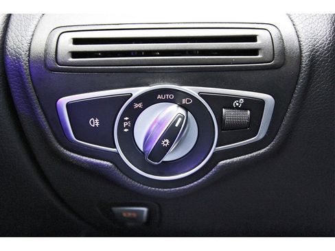 Used 2022 Mercedes-Benz GLC 43 AMG 4MATIC image 14