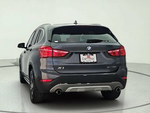 Used 2018 BMW X1 sDrive28i w/ Convenience Package FWD image 5