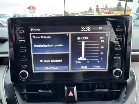 Used 2020 Toyota Corolla LE image 26