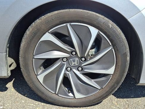 Used 2019 Honda Insight Touring image 8