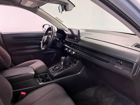 Used 2023 Honda CR-V LX image 12