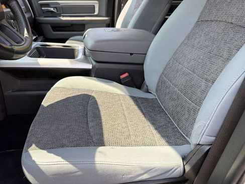 Used 2019 RAM 1500 Big Horn AWD/4WD image 10