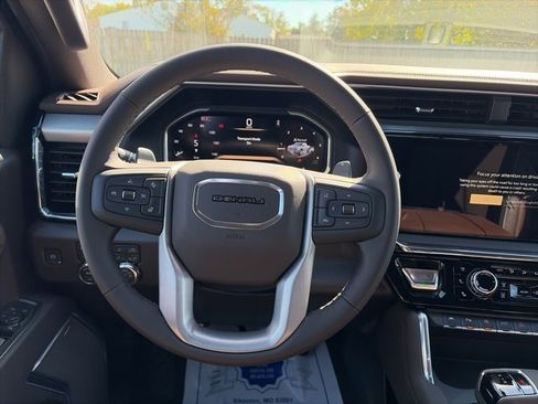 New 2026 GMC Sierra 1500 Denali w/ Denali Reserve Package image 15