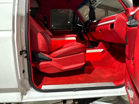 Used 1994 Ford Bronco XLT image 81