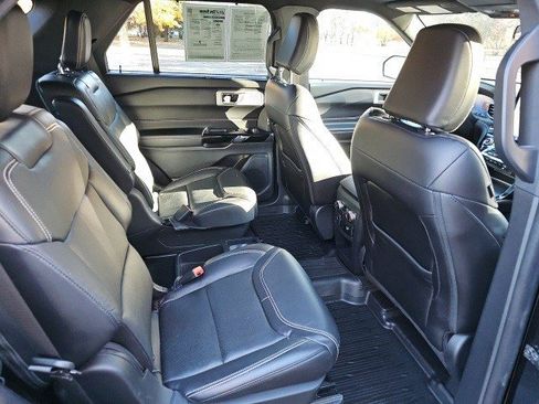 Used 2021 Ford Explorer ST w/ Equipment Group 401A image 16