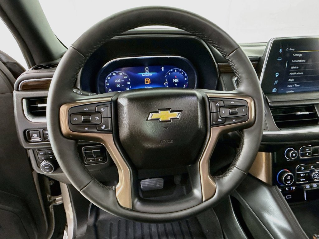 Used 2024 Chevrolet Tahoe High Country AWD/4WD image 11