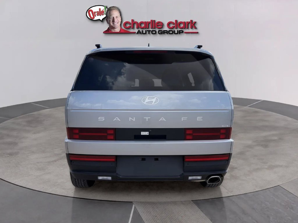 Used 2026 Hyundai Santa Fe SEL AWD/4WD image 3