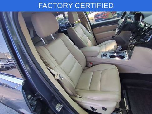 Certified 2020 Jeep Grand Cherokee Limited w/ Premium Lighting Group AWD/4WD image 37