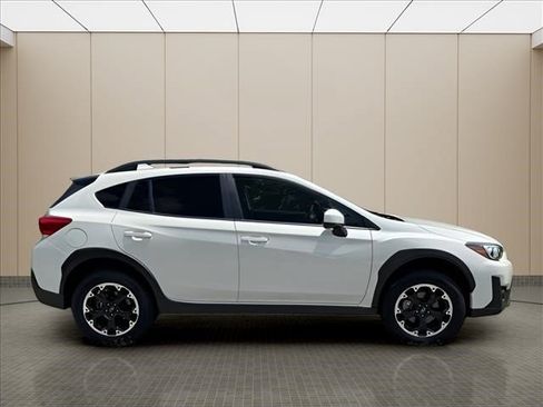 Used 2022 Subaru Crosstrek 2.0i Premium AWD/4WD image 11