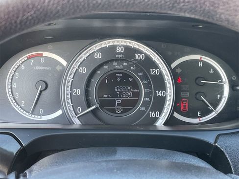 Used 2016 Honda Accord LX image 29