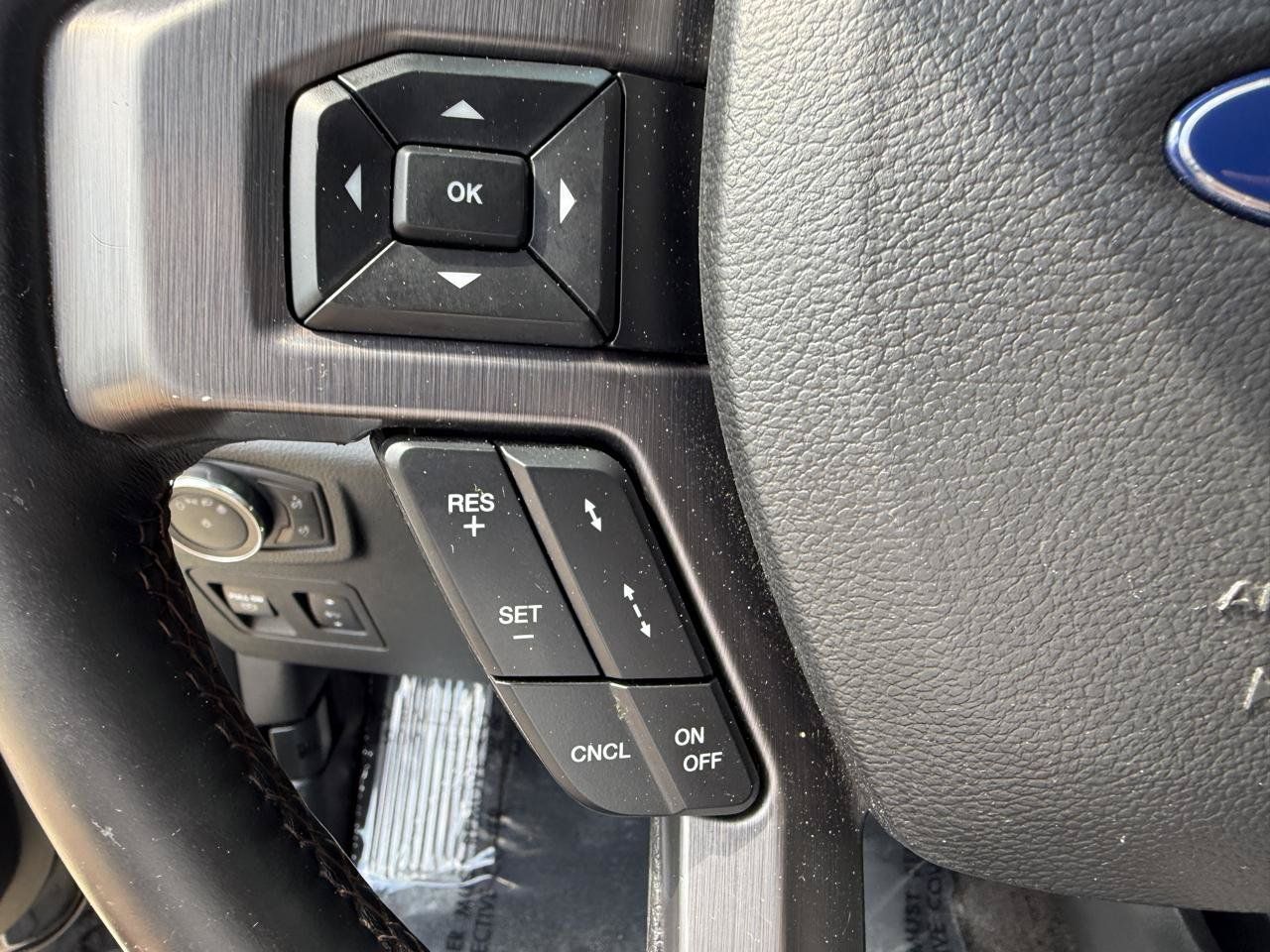 Used 2018 Ford Expedition Platinum AWD/4WD image 21