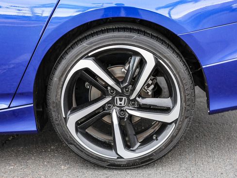 Used 2022 Honda Accord Sport image 26