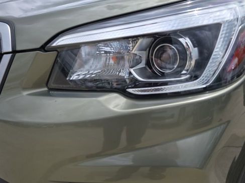 Used 2019 Subaru Forester Premium w/ All-Weather Package AWD/4WD image 34