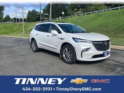 Used 2023 Buick Enclave Avenir w/ Trailering Package, 5000 lbs.