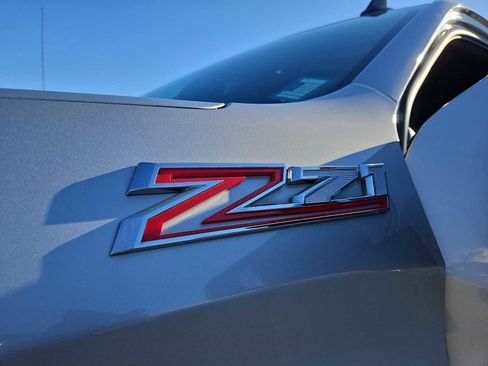 Used 2019 Chevrolet Silverado 1500 LT Trail Boss w/ Convenience Package image 13