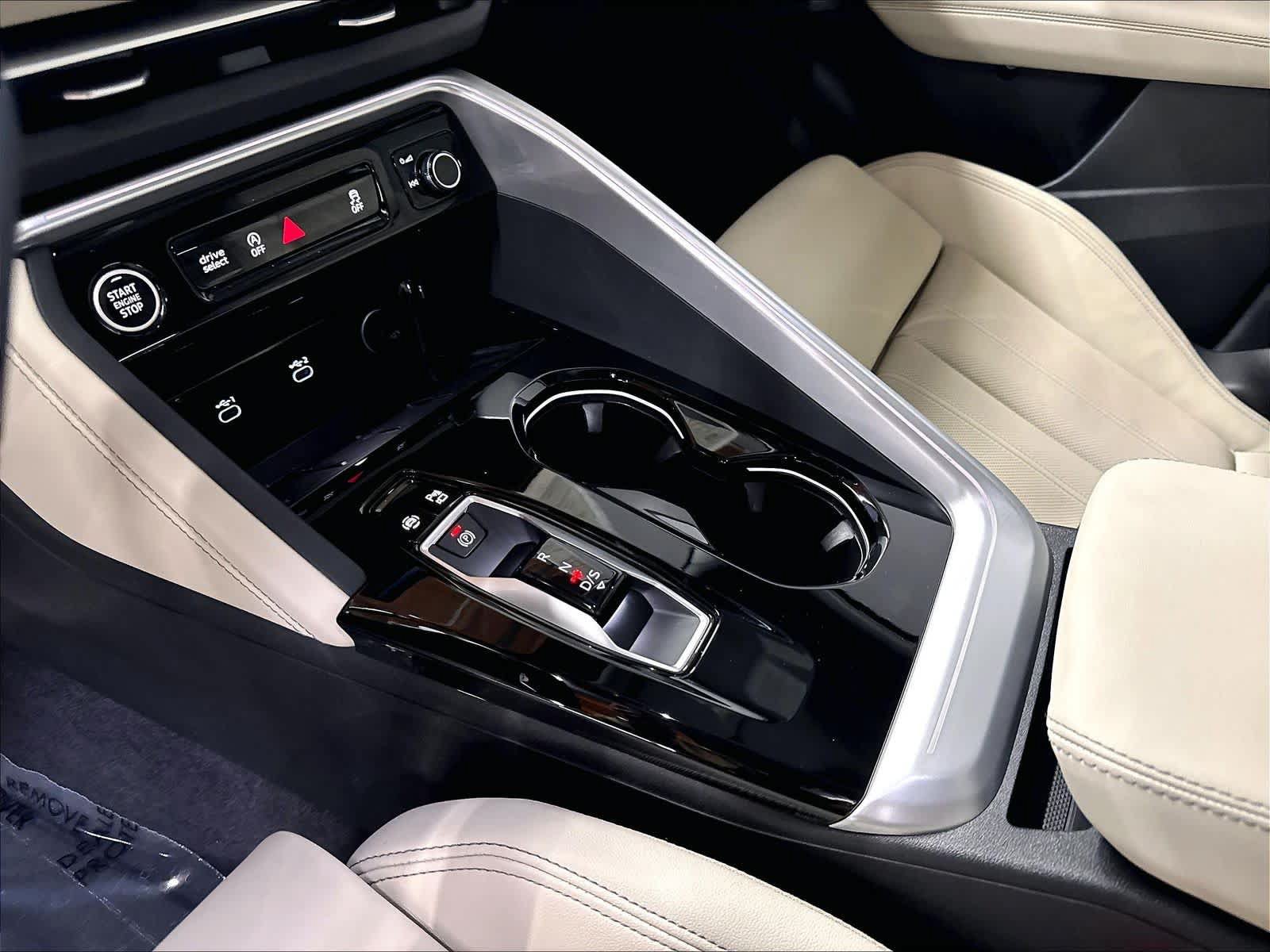 Used 2025 Audi Q5 Prestige AWD/4WD image 19