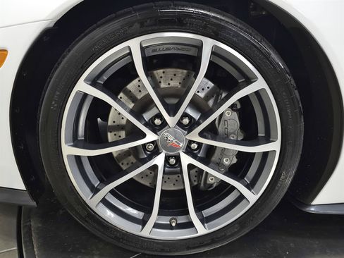 Used 2013 Chevrolet Corvette 427 w/ 1SC Preferred Equipment Group RWD image 14