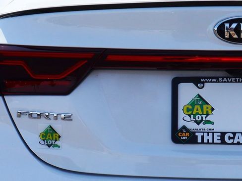 Used 2021 Kia Forte GT w/ GT2 Package image 19