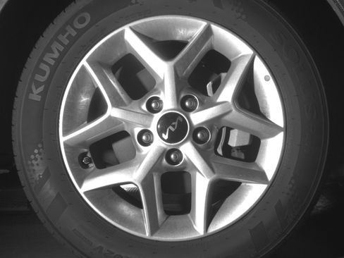 Used 2025 Kia Soul LX w/ LX Technology Package FWD image 13