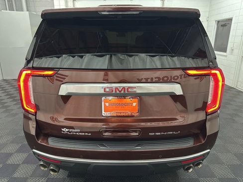 Used 2023 GMC Yukon XL Denali w/ Max Trailering Package AWD/4WD image 8