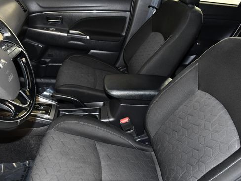Used 2021 Mitsubishi Outlander Sport SE AWD/4WD image 37
