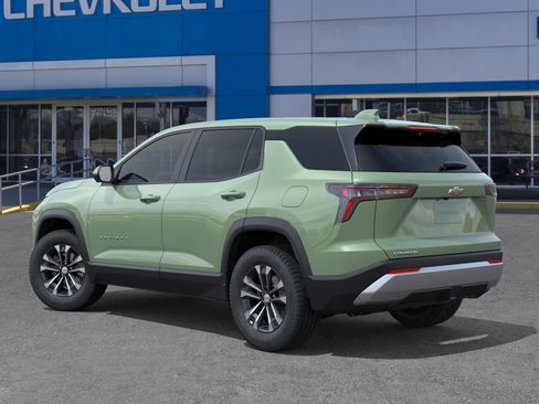 New 2026 Chevrolet Equinox LT w/ Convenience Package II image 3