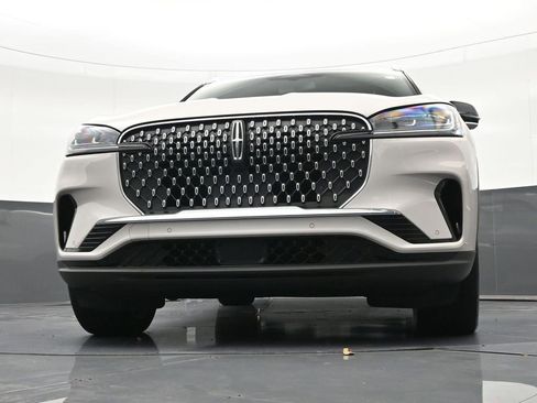 Used 2025 Lincoln Aviator Reserve w/ Illumination Package AWD/4WD image 31