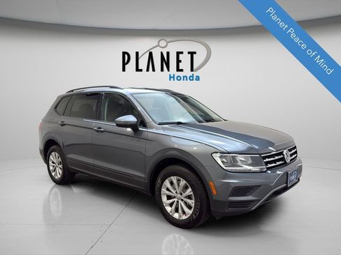Used 2020 Volkswagen Tiguan S w/ 3rd Row Seat Package AWD/4WD image 1