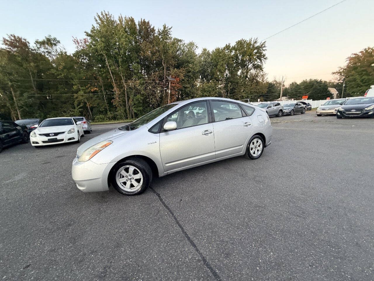 Used 2007 Toyota Prius w/ Pkg 2 FWD image 31