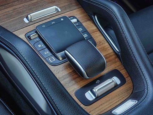 Certified 2025 Mercedes-Benz GLS 450 GLS 450 image 22