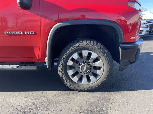 Used 2022 Chevrolet Silverado 2500 Custom w/ Snow Plow Prep/Camper Package image 7