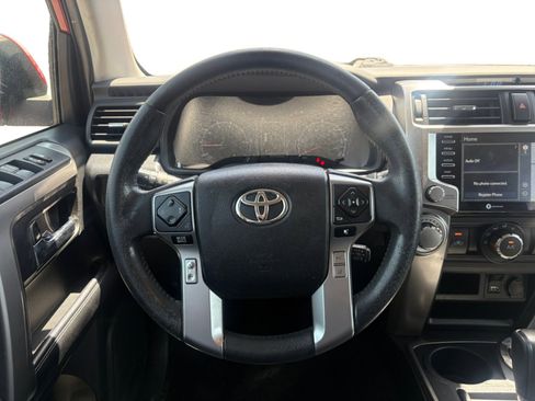 Used 2022 Toyota 4Runner SR5 Premium AWD/4WD image 13