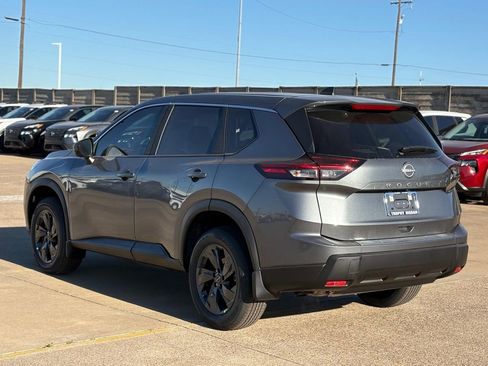 New 2026 Nissan Rogue SV image 7