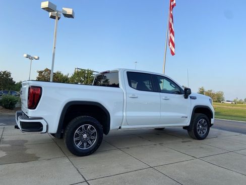 Used 2025 GMC Sierra 1500 AT4 AWD/4WD image 12