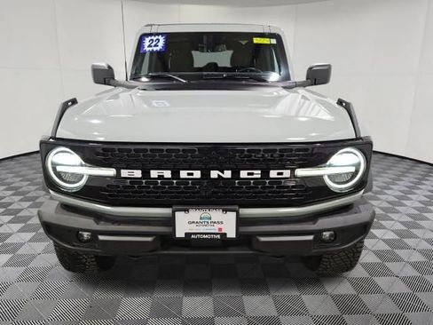 Used 2022 Ford Bronco Wildtrak image 8