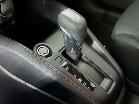 Used 2024 Nissan Kicks S image 23