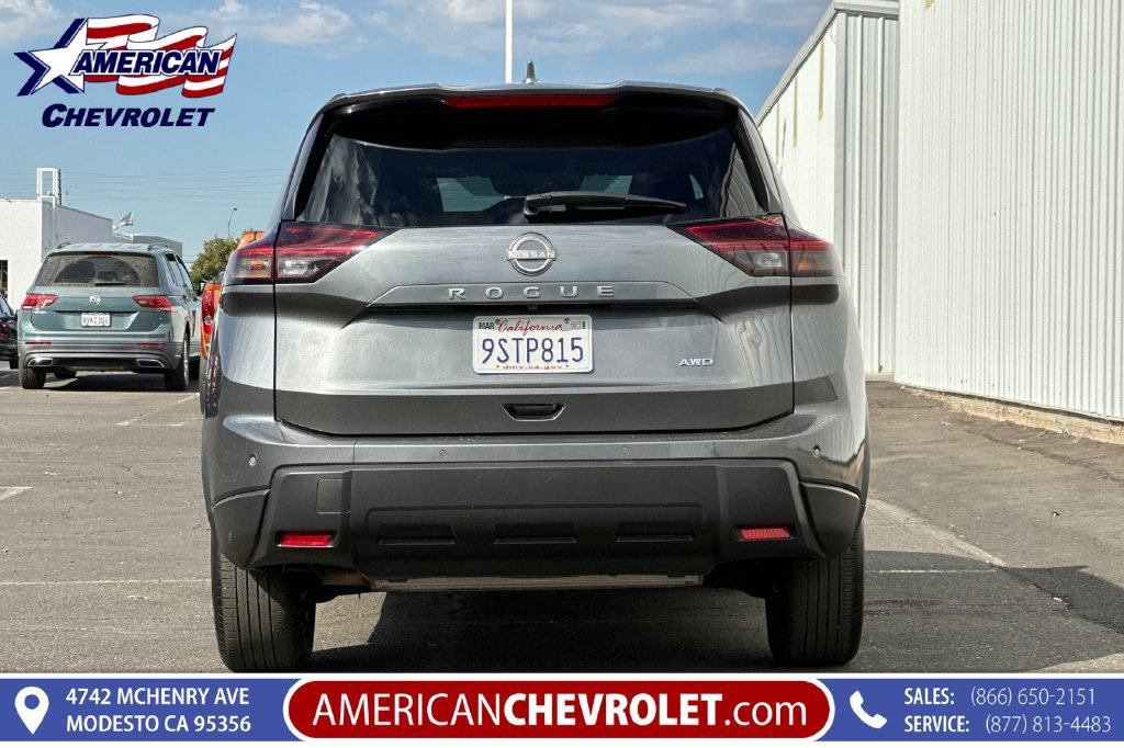 Used 2025 Nissan Rogue SV AWD/4WD image 5