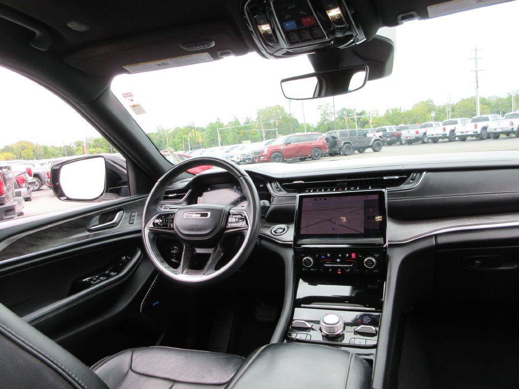 Used 2022 Jeep Grand Cherokee L Overland AWD/4WD image 30