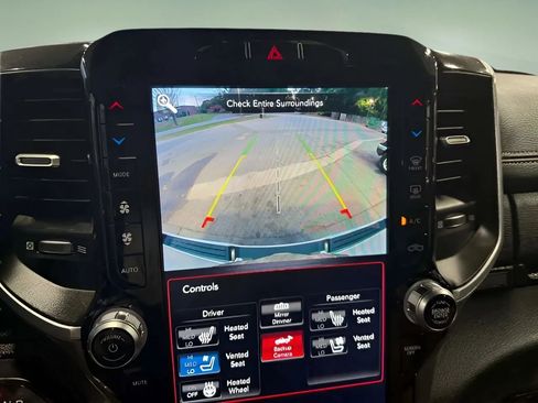 Used 2020 RAM 1500 Laramie w/ Sport Appearance Package image 21