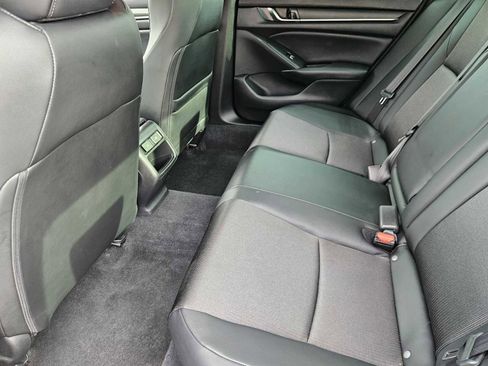 Certified 2022 Honda Accord Sport image 28