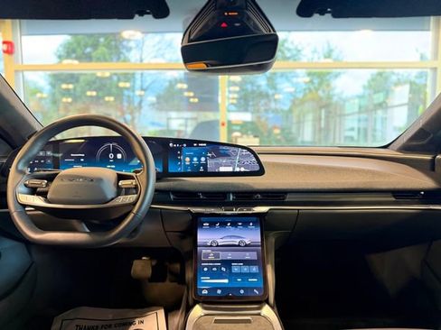 Used 2025 Lucid Air Touring AWD/4WD image 49