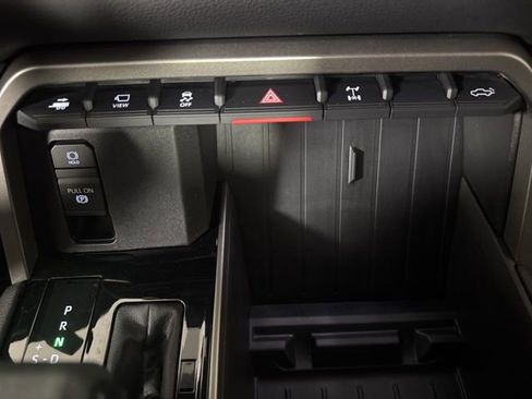 Used 2025 Toyota Tundra Limited w/ TRD Off-Road Package image 16