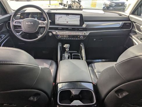 Used 2025 Kia Telluride S image 29
